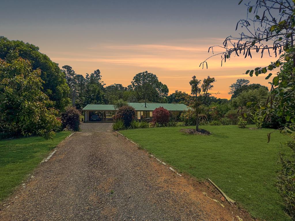 8 Piat Pl, Beerwah, QLD 4519