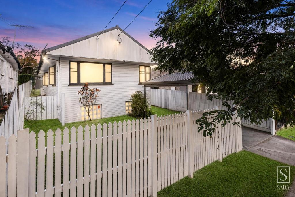 31 Appleby Rd, Stafford, QLD 4053
