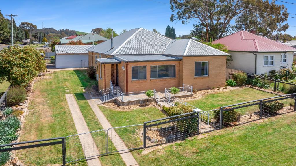 5 SHORT ST, CROOKWELL, NSW 2583