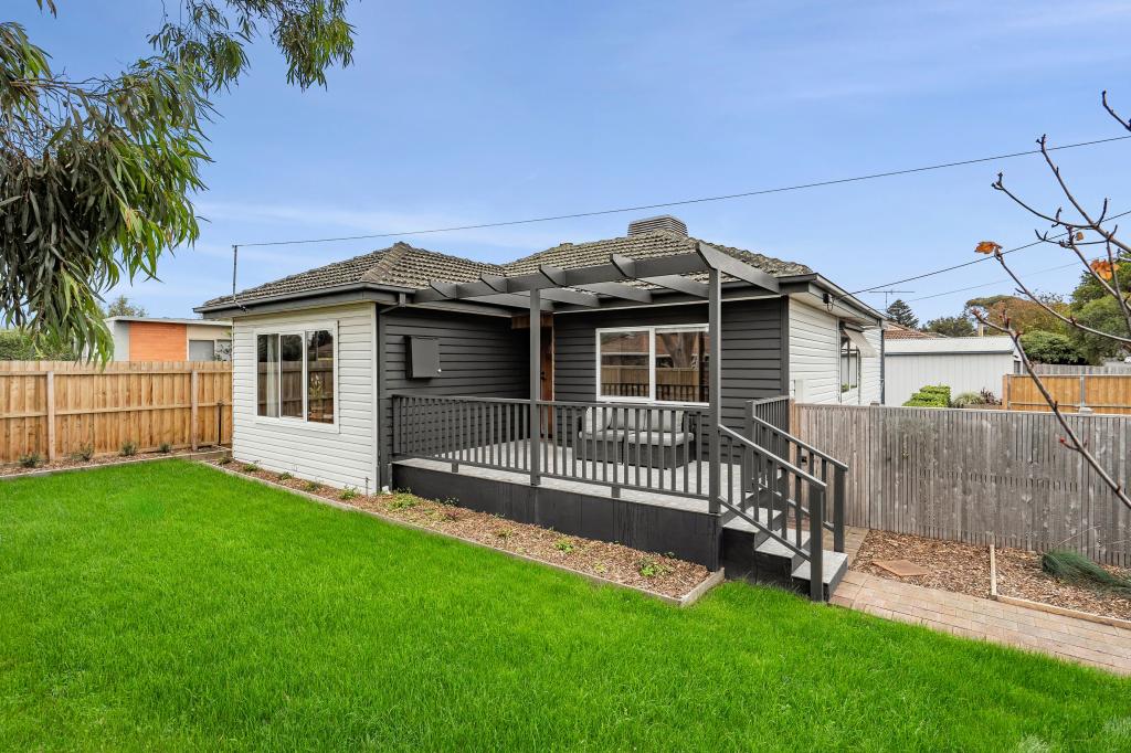 26 Pioneer Rd, Grovedale, VIC 3216