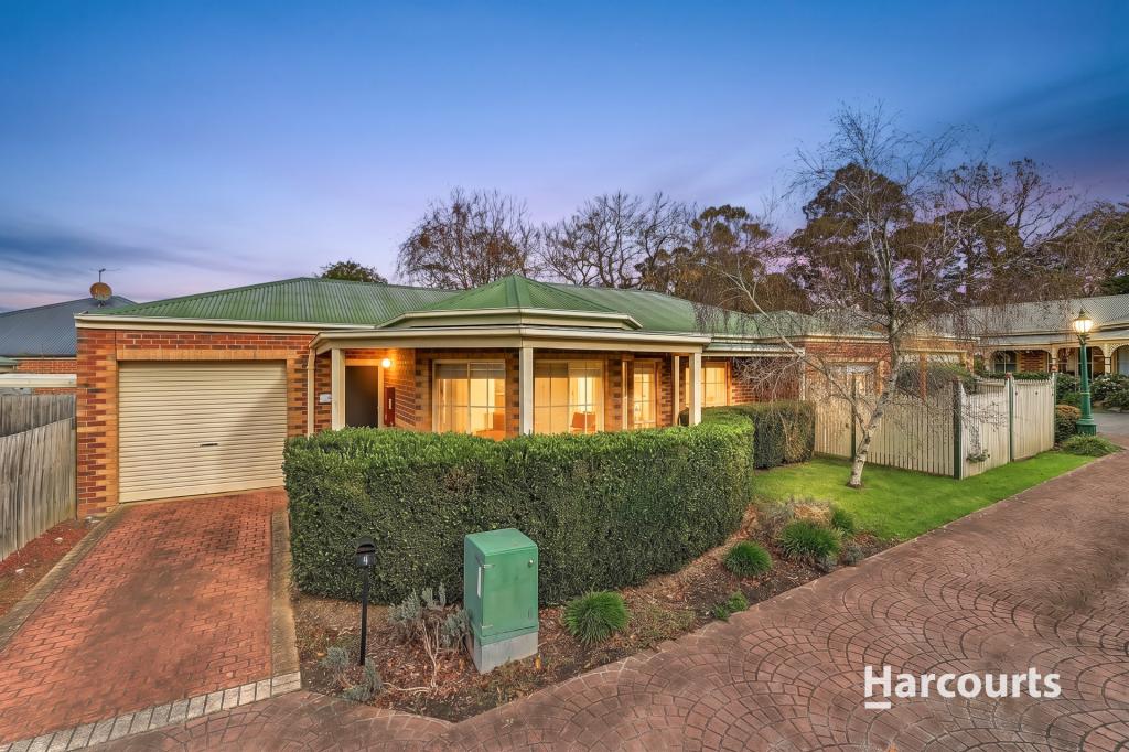 4 Exell Mews, Berwick, VIC 3806