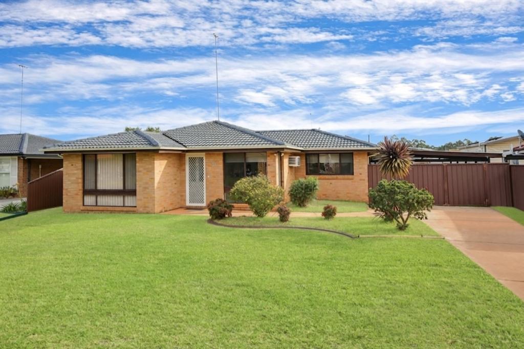 35 Olympus Dr, St Clair, NSW 2759