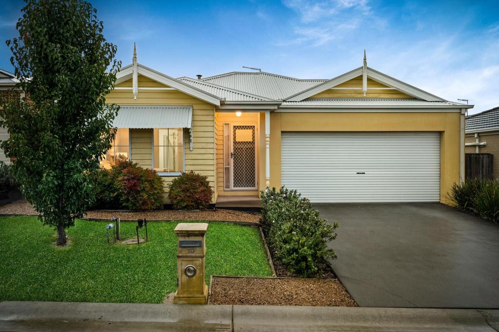 10/19 Cotswold Cres, Officer, VIC 3809