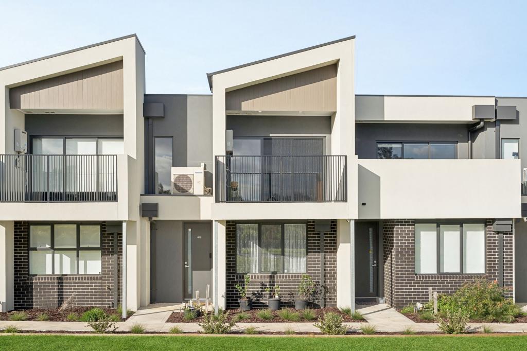 4/1 TIMBARRA PKWY, WOLLERT, VIC 3750