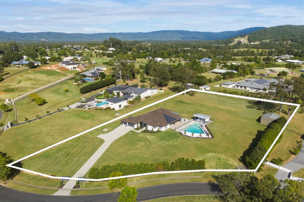 20 Sovereign Way, Samford Valley, QLD 4520