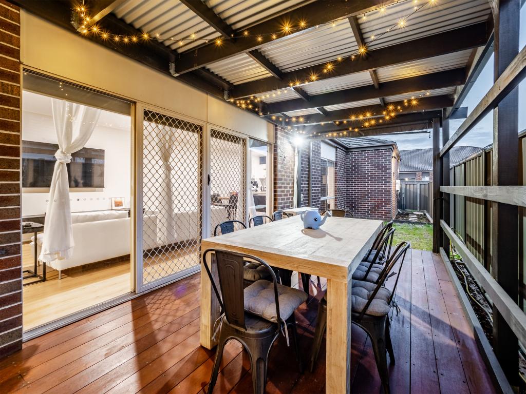 86 Sabel Dr, Cranbourne North, VIC 3977