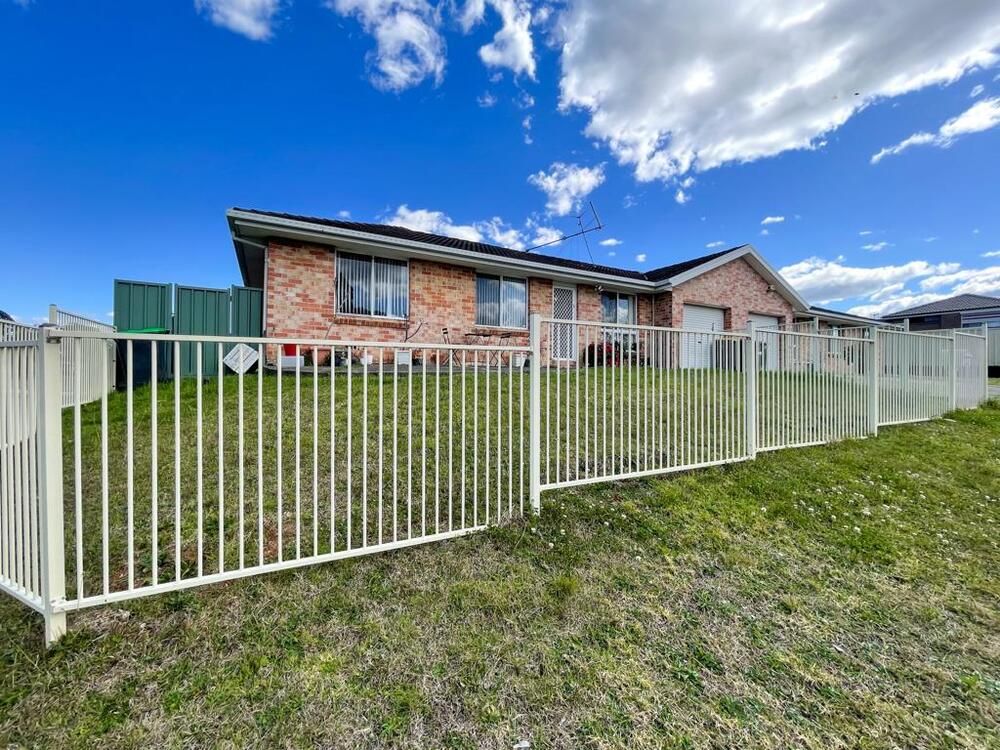 1/32 Othello Ave, Rosemeadow, NSW 2560