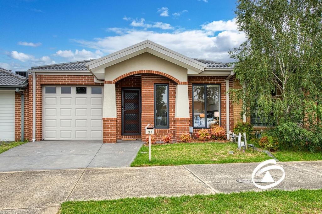 31 Fairweather Pde, Officer, VIC 3809