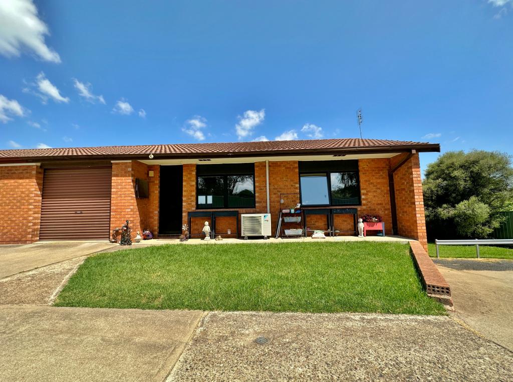 6/63 Nasmyth St, Young, NSW 2594