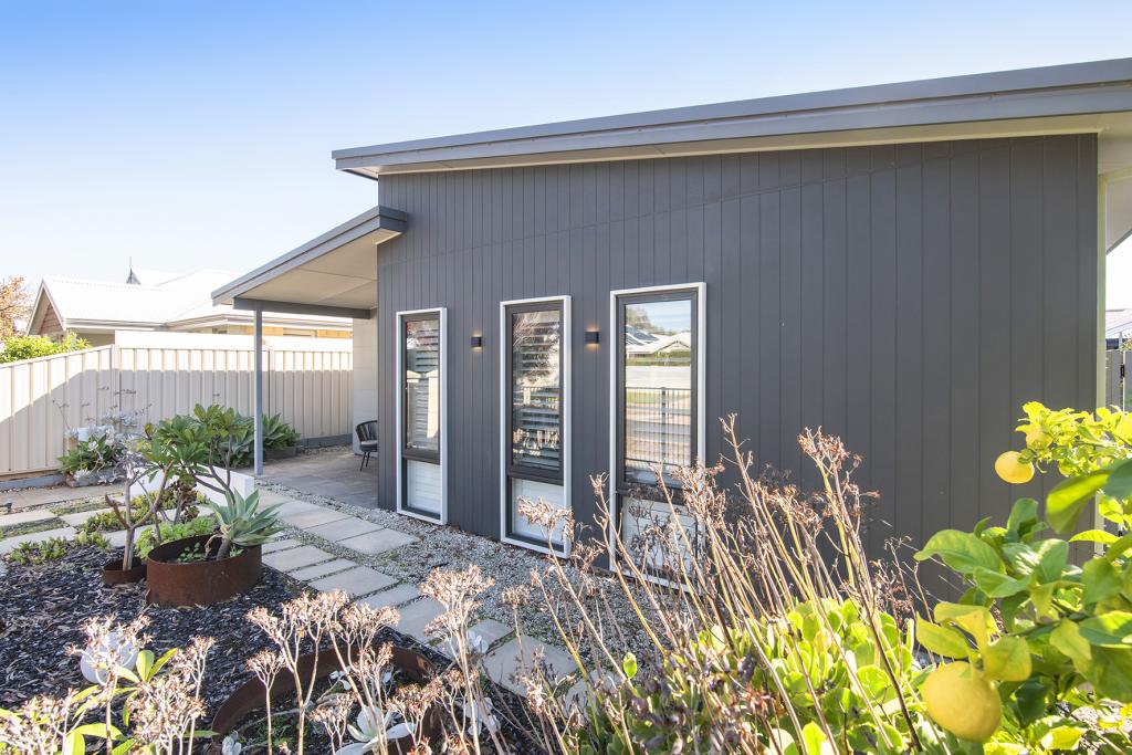 57 St Michaels Pkwy, Dunsborough, WA 6281