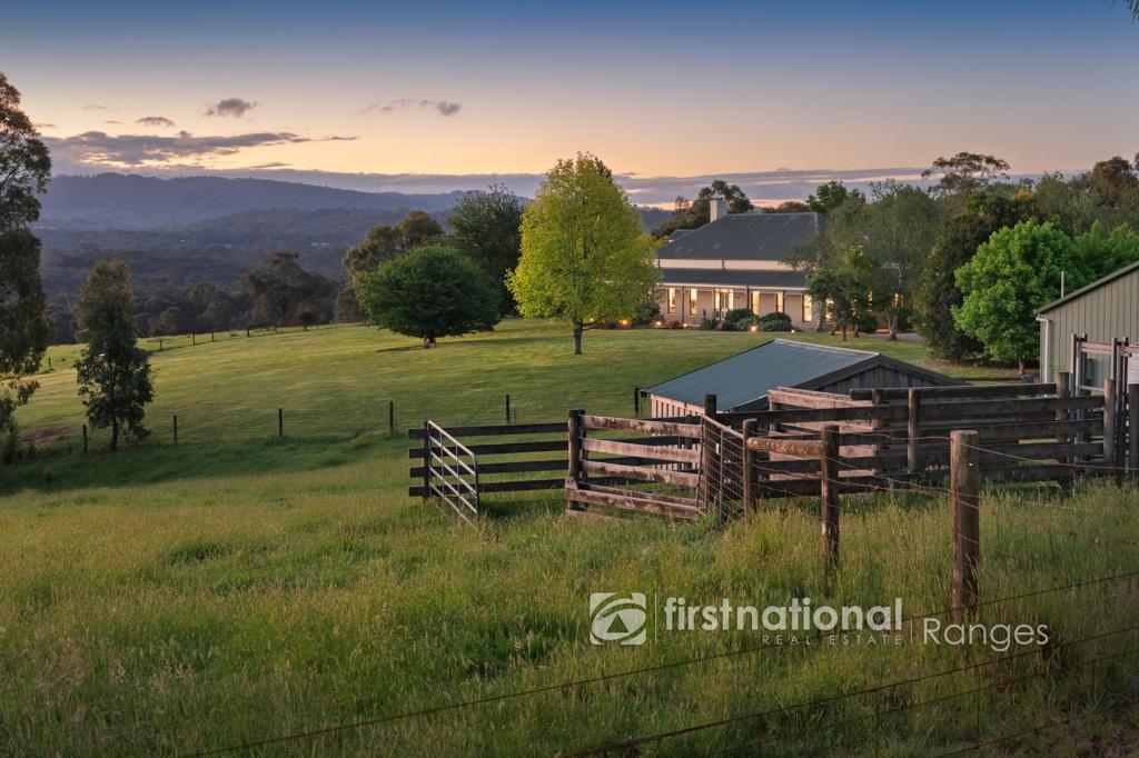 3 Legg Rd, Macclesfield, VIC 3782