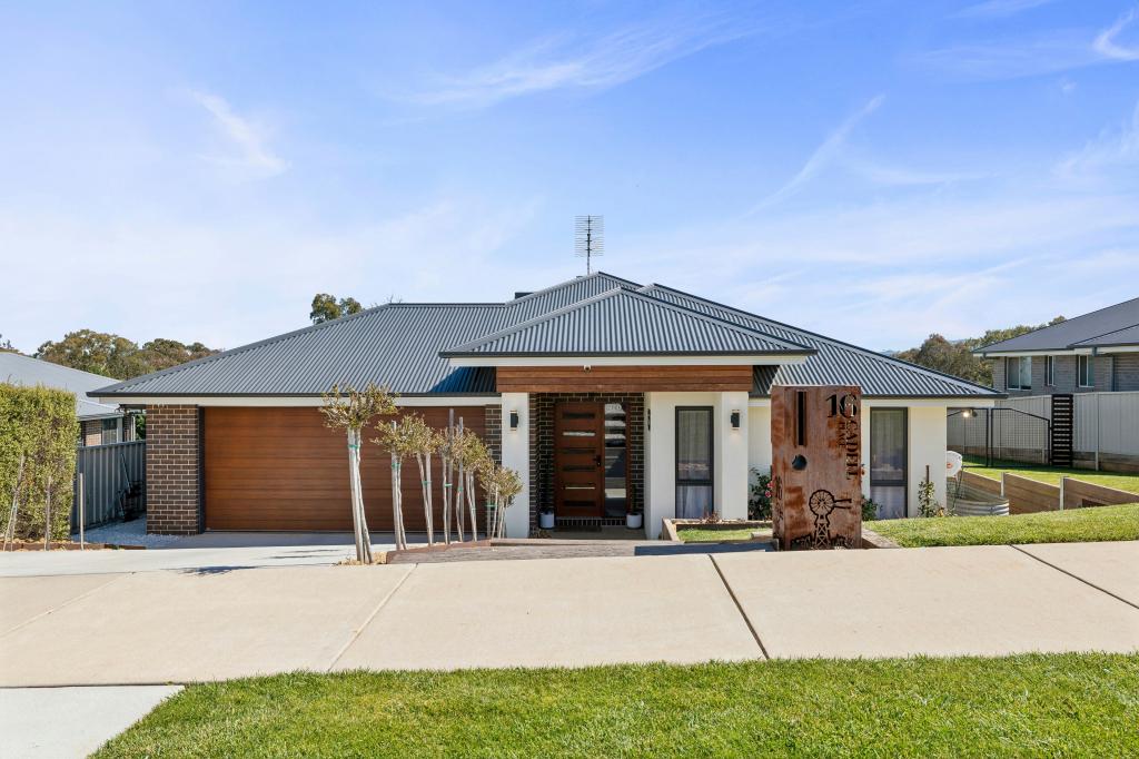 16 Cadell Pl, Yass, NSW 2582