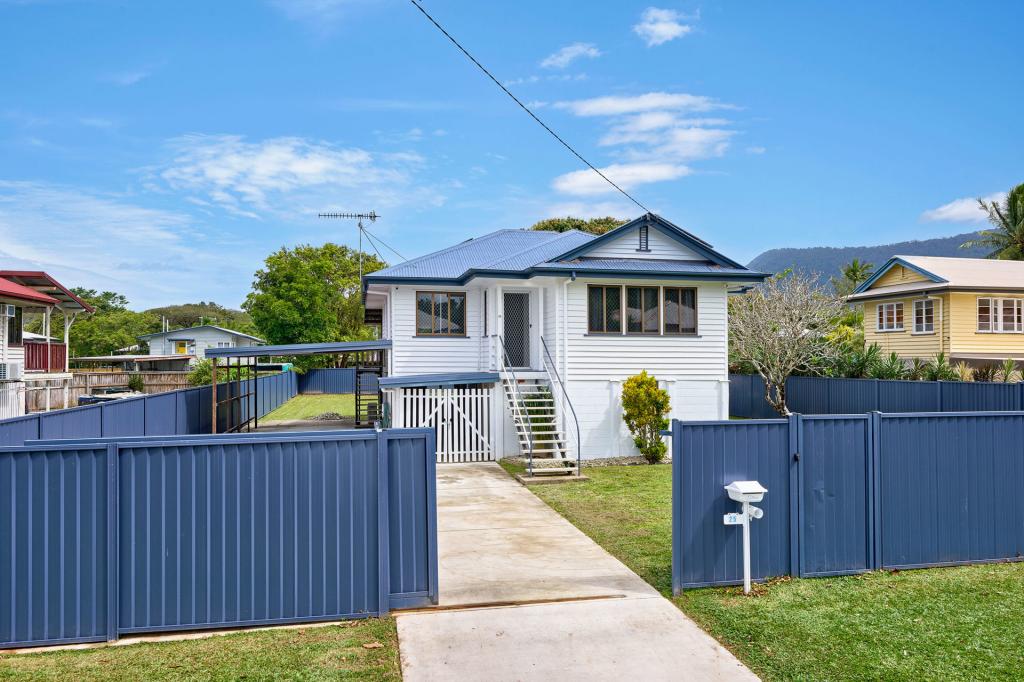 25 Hoad St, Earlville, QLD 4870