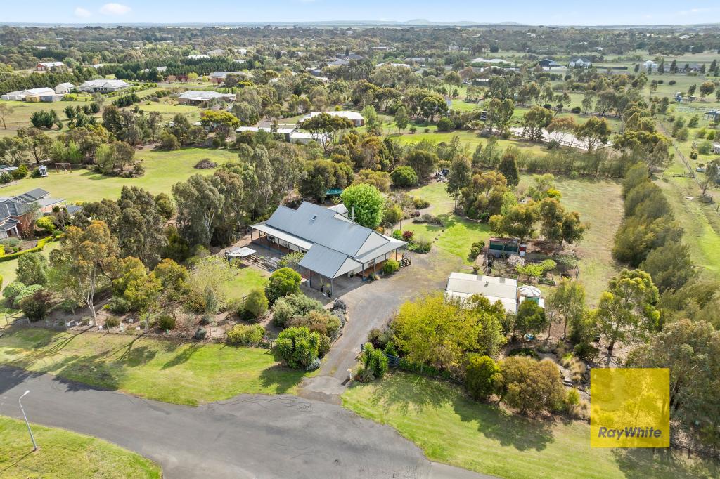 71 Middleton Dr, Bannockburn, VIC 3331