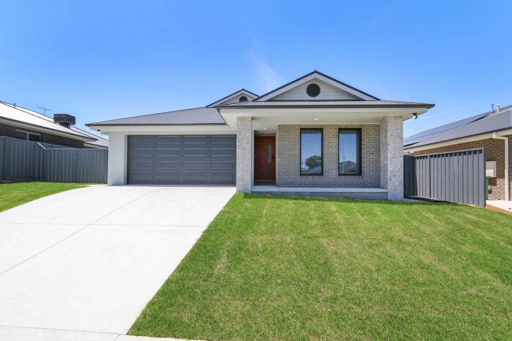 15 Selby St, Thurgoona, NSW 2640