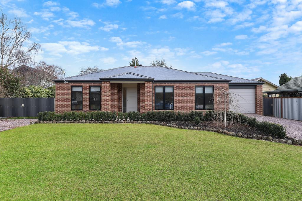 28 Talbot St, Camperdown, VIC 3260