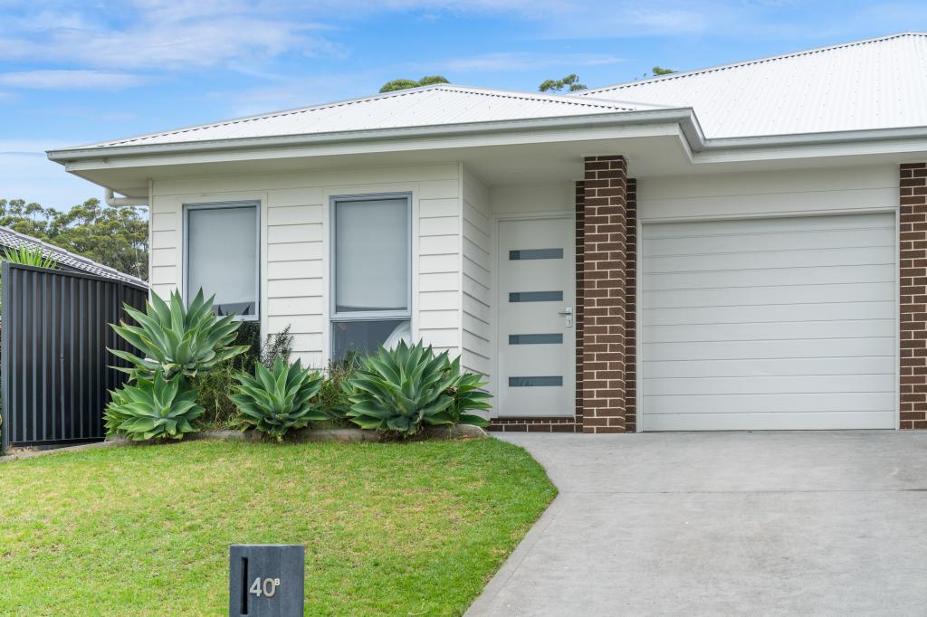 40B COMO AVE, BURRILL LAKE, NSW 2539
