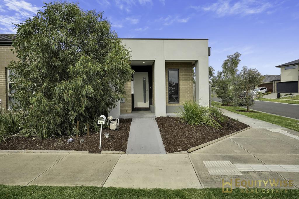 44 Cranberry Cres, Manor Lakes, VIC 3024