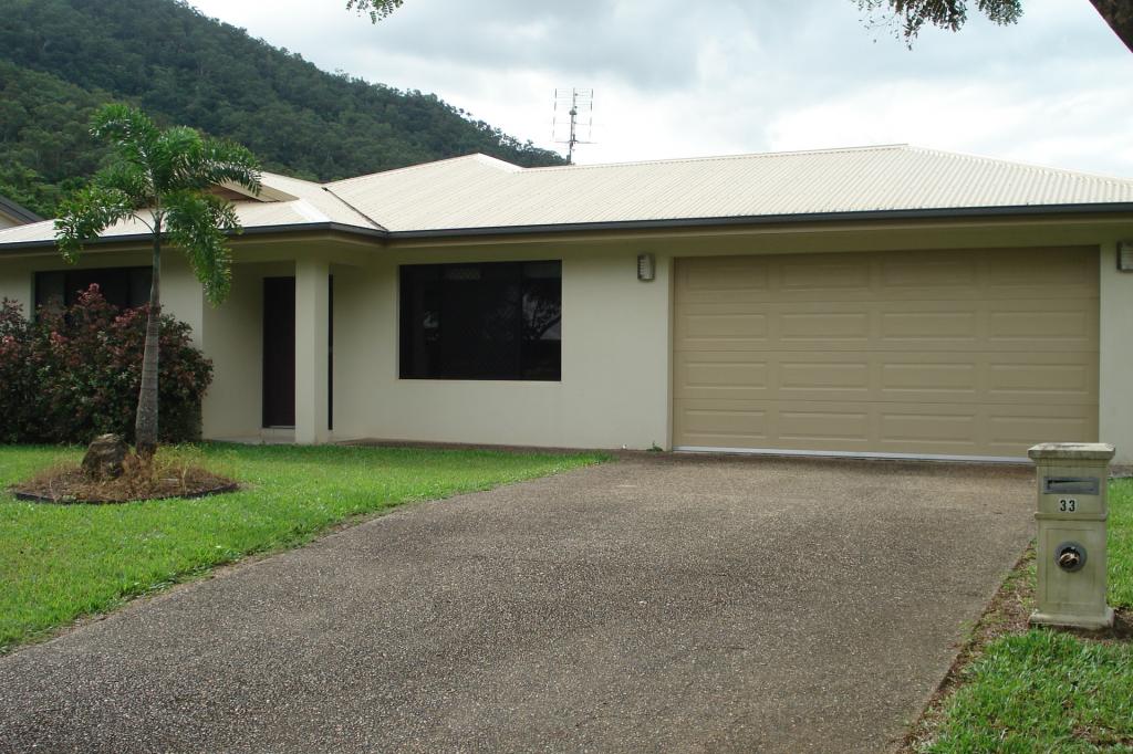 33 Huntley Cres, Redlynch, QLD 4870