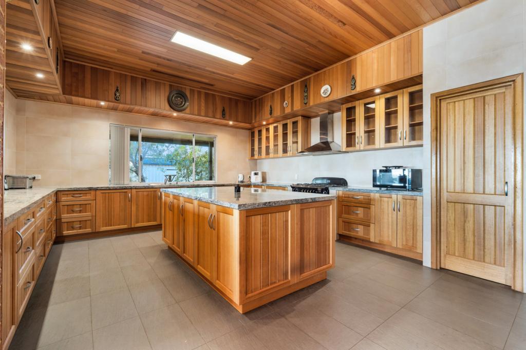 36 Observation Cir, Bedfordale, WA 6112