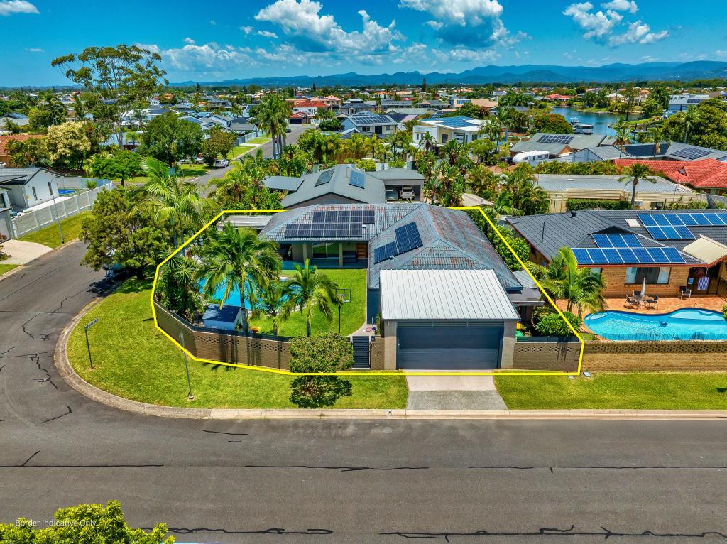 24 Dunkeith Ave, Benowa, QLD 4217