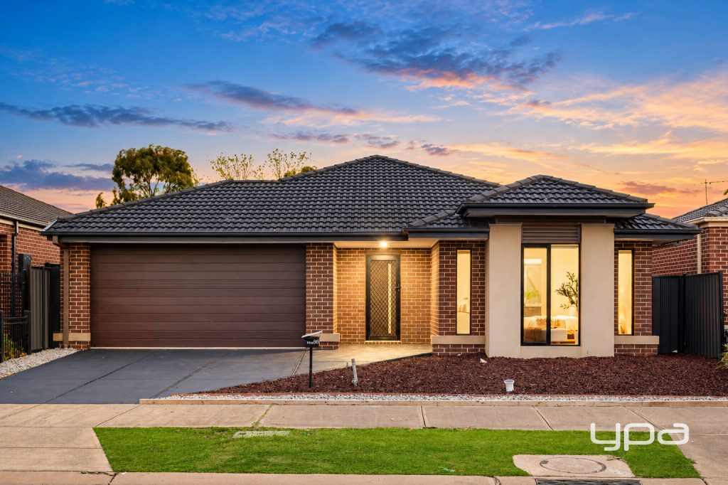 86 BREASLEY PARKWAY POINT COOK VIC 3030, POINT COOK, VIC 3030