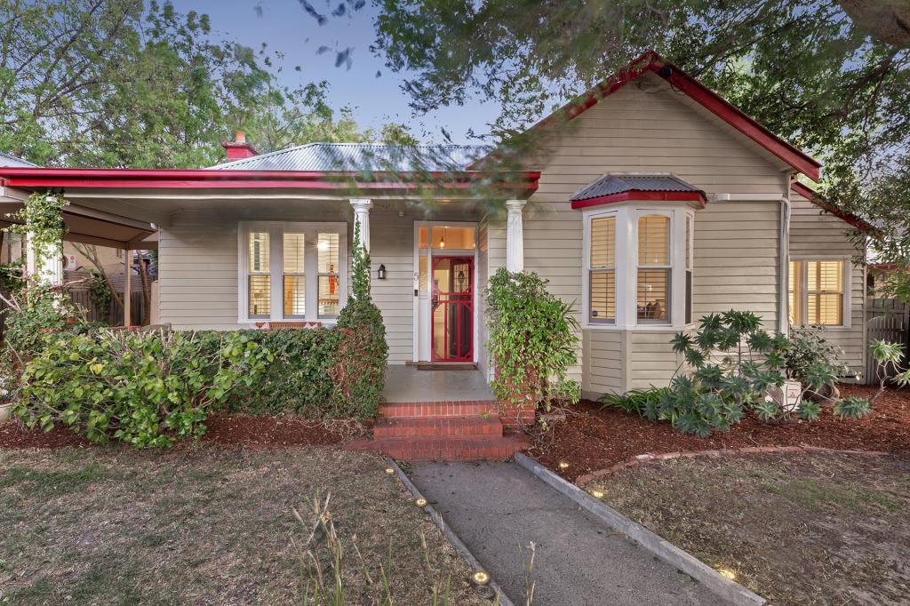 5 Laburnum St, Parkdale, VIC 3195