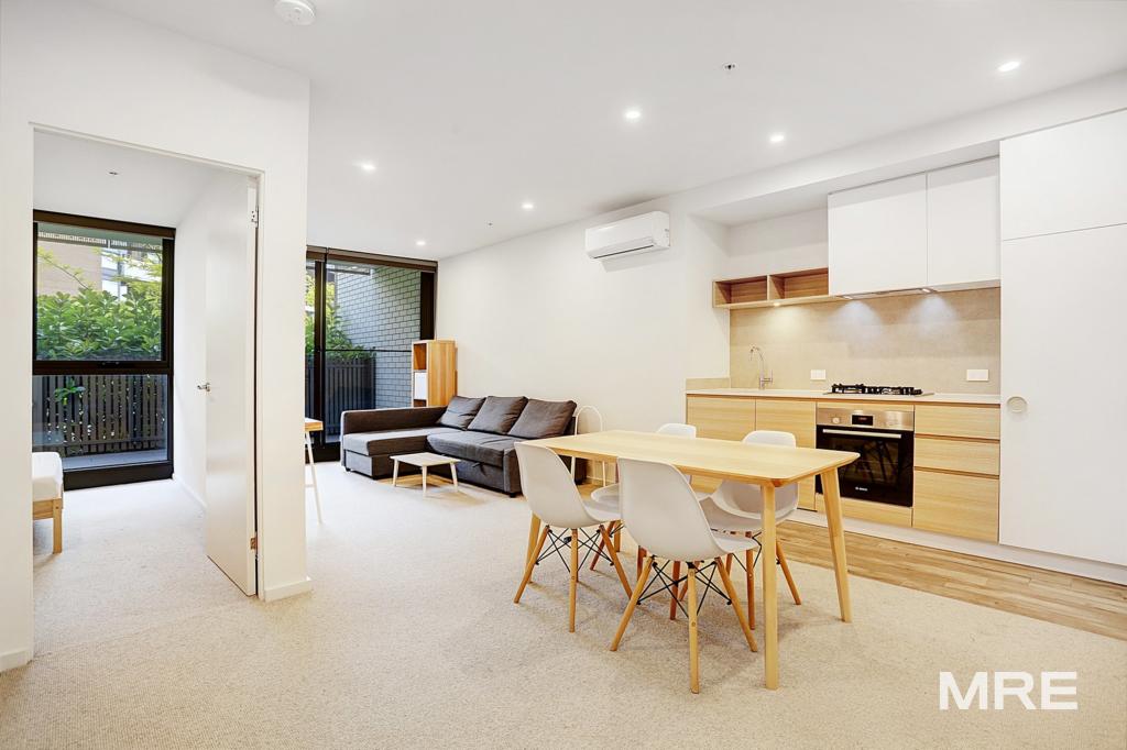 2/1 Village Mews, Caulfield North, VIC 3161