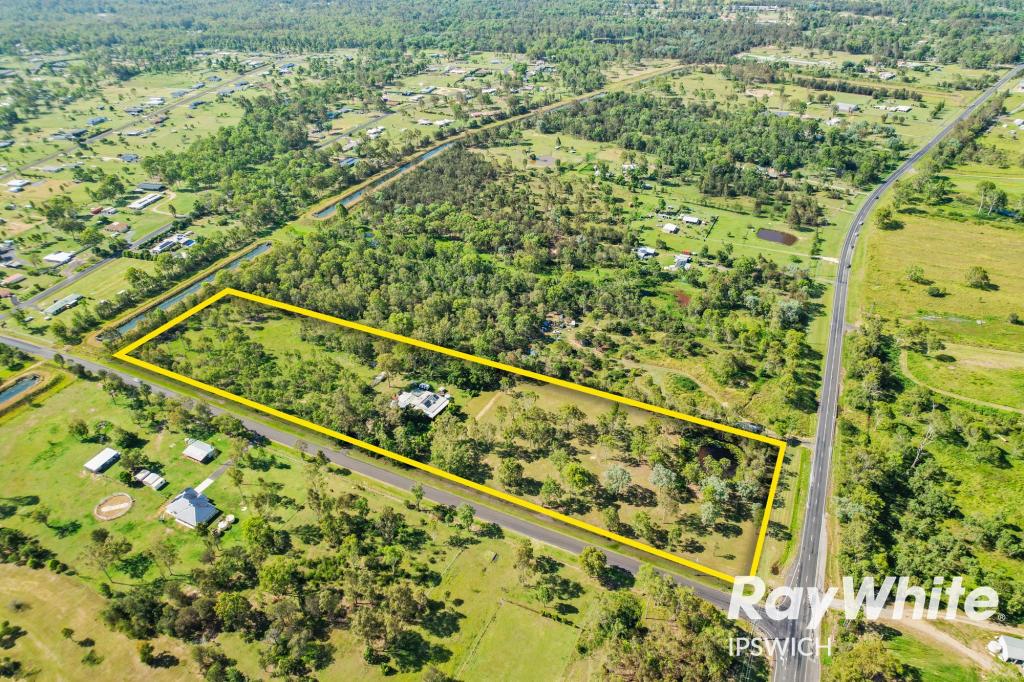 22 TALLARINGA DR, ADARE, QLD 4343