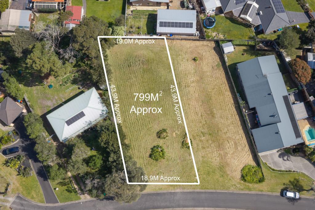 8 Currawong Ct, Capel Sound, VIC 3940