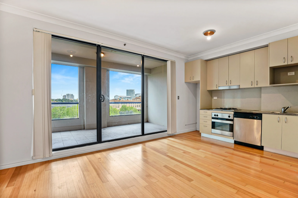 908/242 Elizabeth St, Surry Hills, NSW 2010