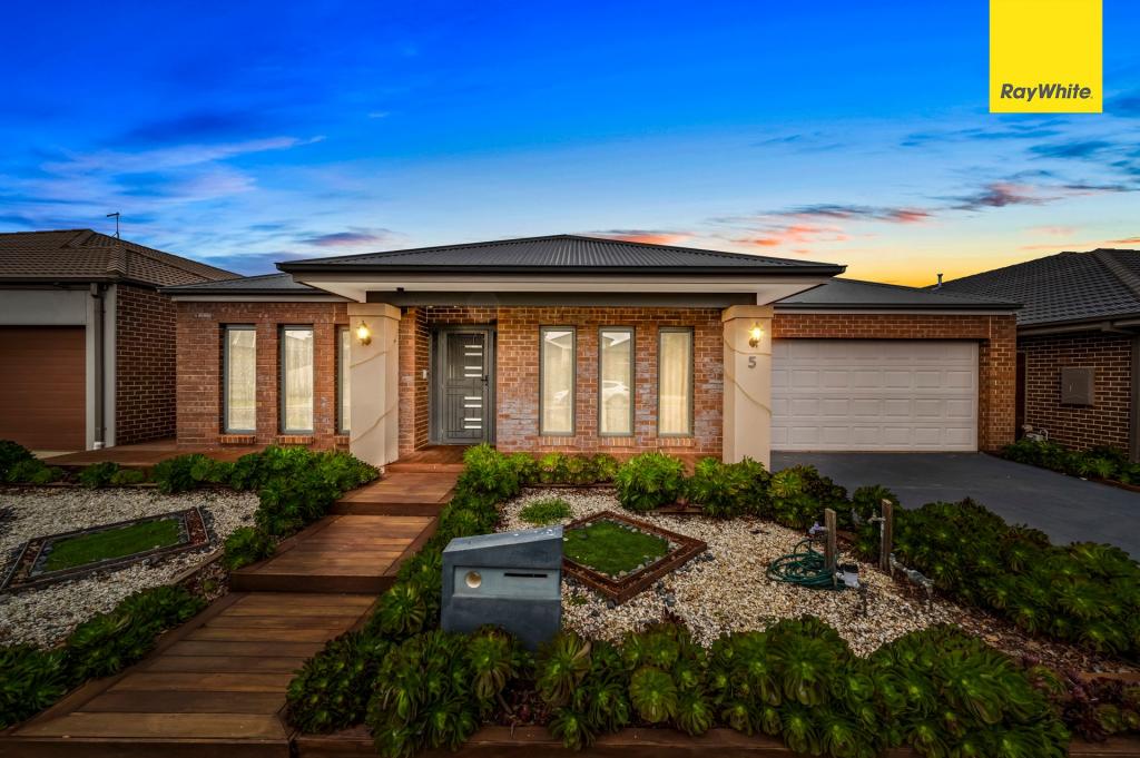 5 Tetbury Ave, Weir Views, VIC 3338