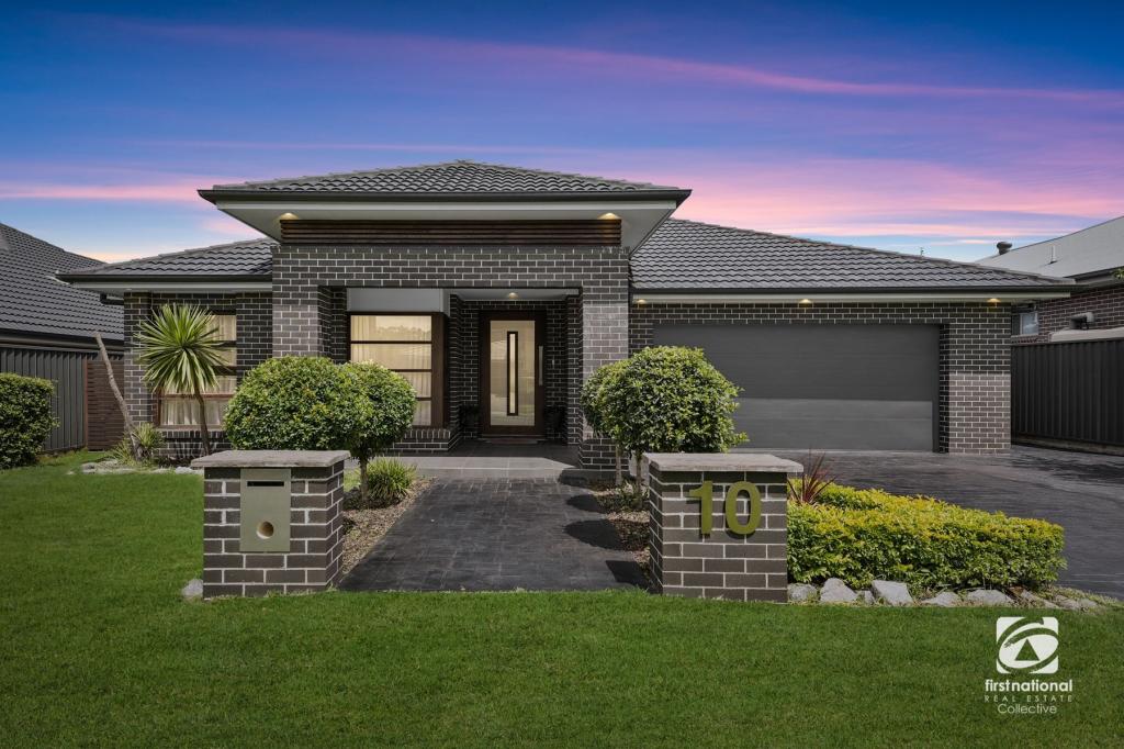 10 Dargin Cl, Harrington Park, NSW 2567