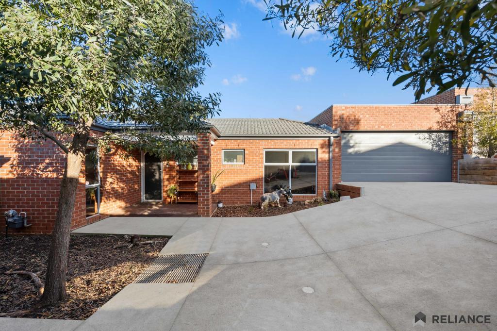 4/16 Moore St, Maddingley, VIC 3340