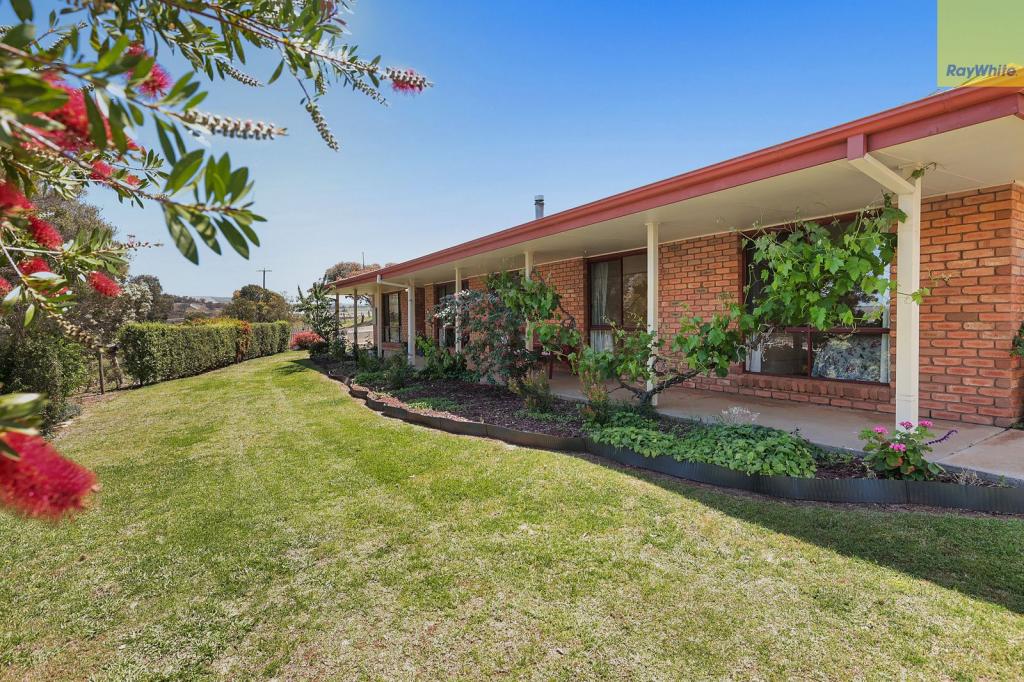 10 Chicory Dr, Bacchus Marsh, VIC 3340