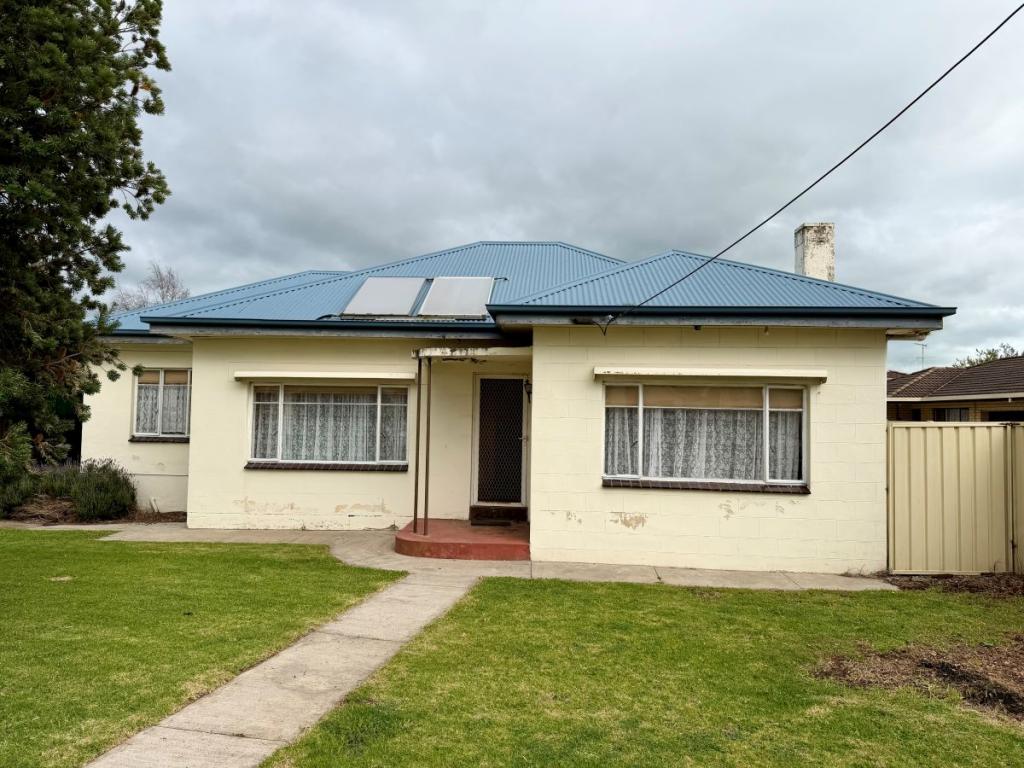 17 Gordon St, Mount Gambier, SA 5290