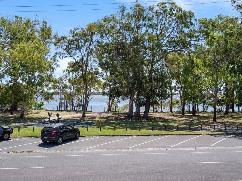 1/23 Solander Esp, Banksia Beach, QLD 4507