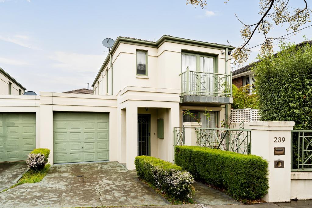 239 Keilor Rd, Essendon, VIC 3040