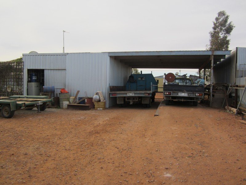 Lot 695 Government Rd, Andamooka, SA 5722