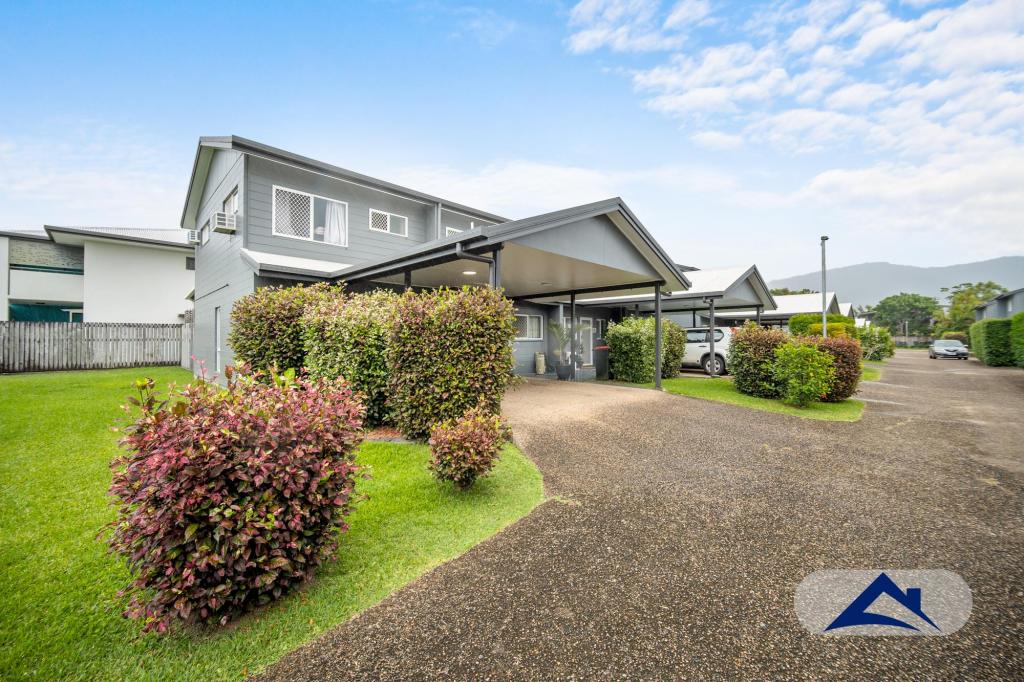 1/690-692 BRUCE HWY, WOREE, QLD 4868