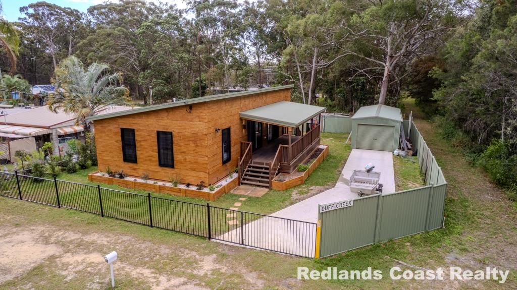 37 Kurrajong Rd, Russell Island, QLD 4184