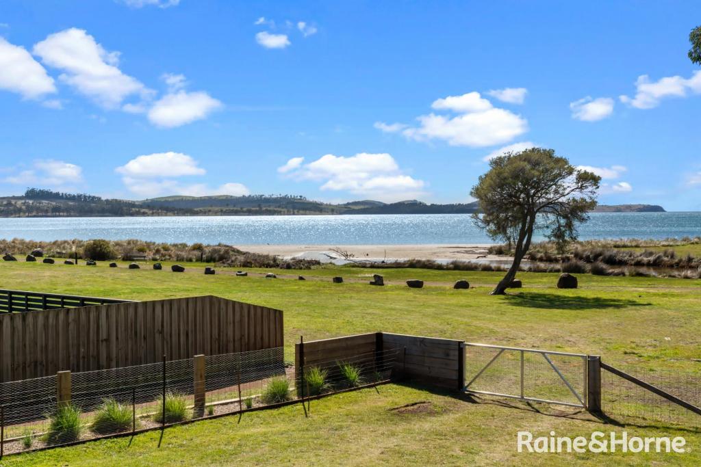 22 Walters Dr, Orford, TAS 7190