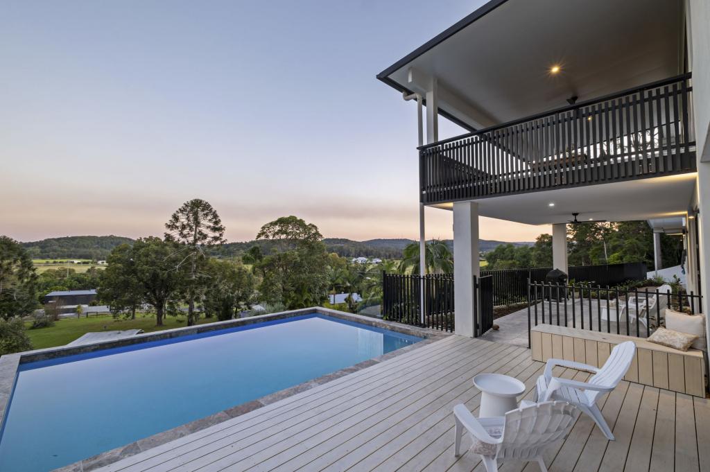 8 Valdora Rd, Maroochy River, QLD 4561