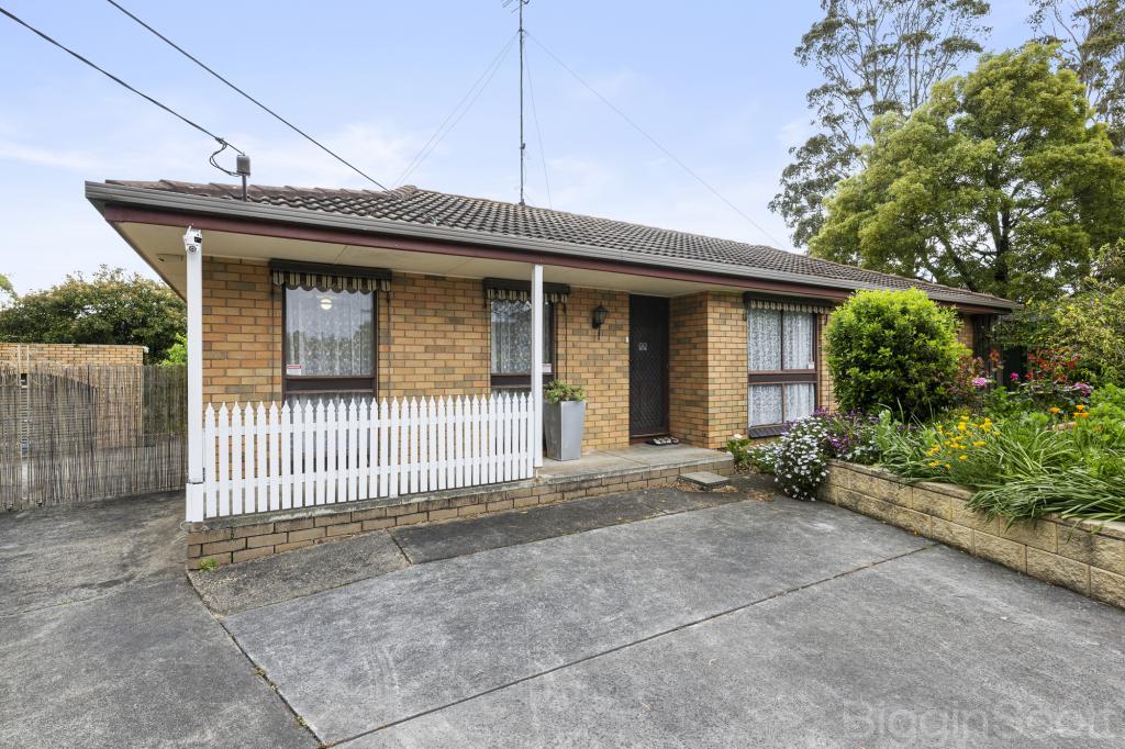 13 Hermitage Ave, Mount Clear, VIC 3350