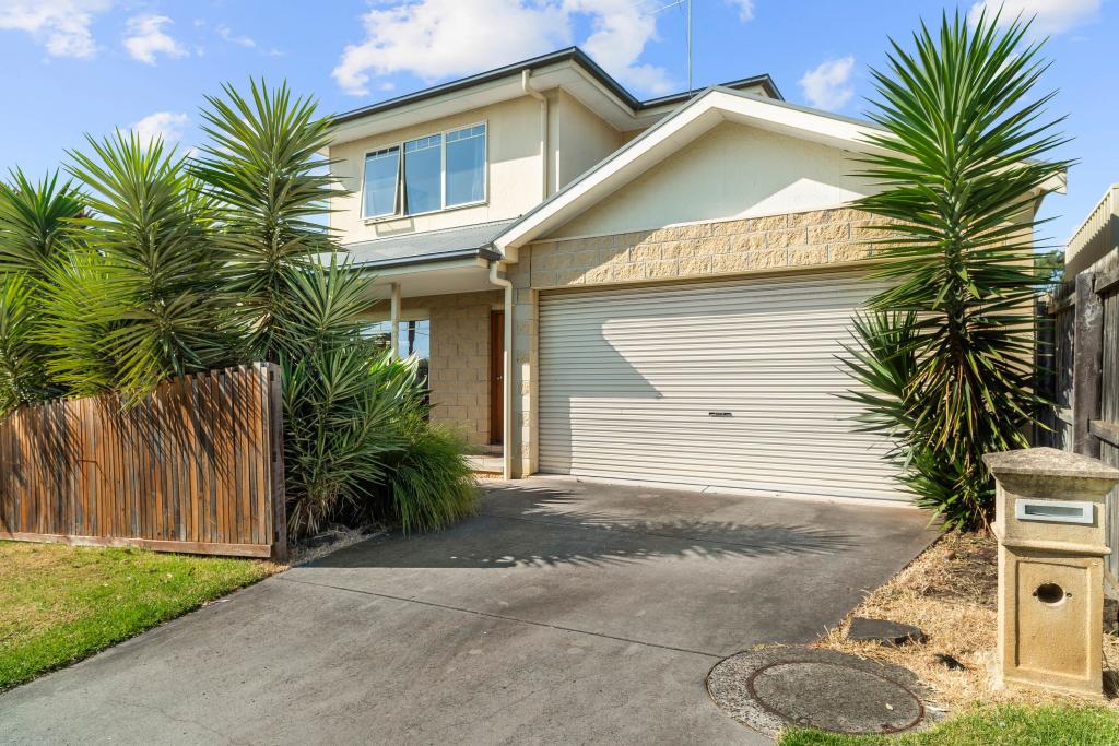 2/1-3 MORGAN ST, COWES, VIC 3922