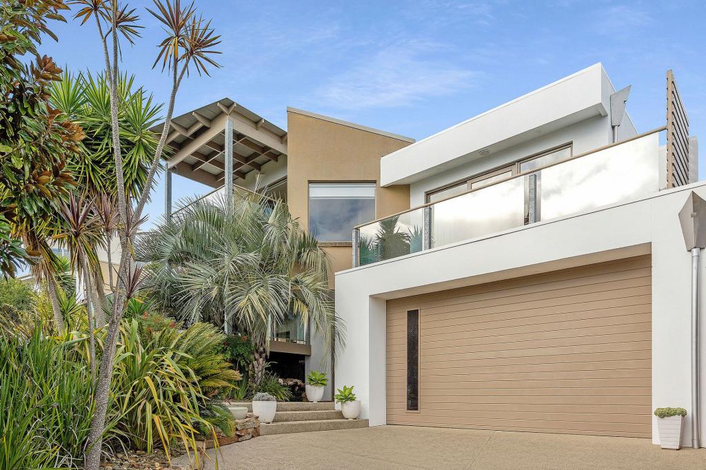 8 Barossa Ct, Mount Martha, VIC 3934