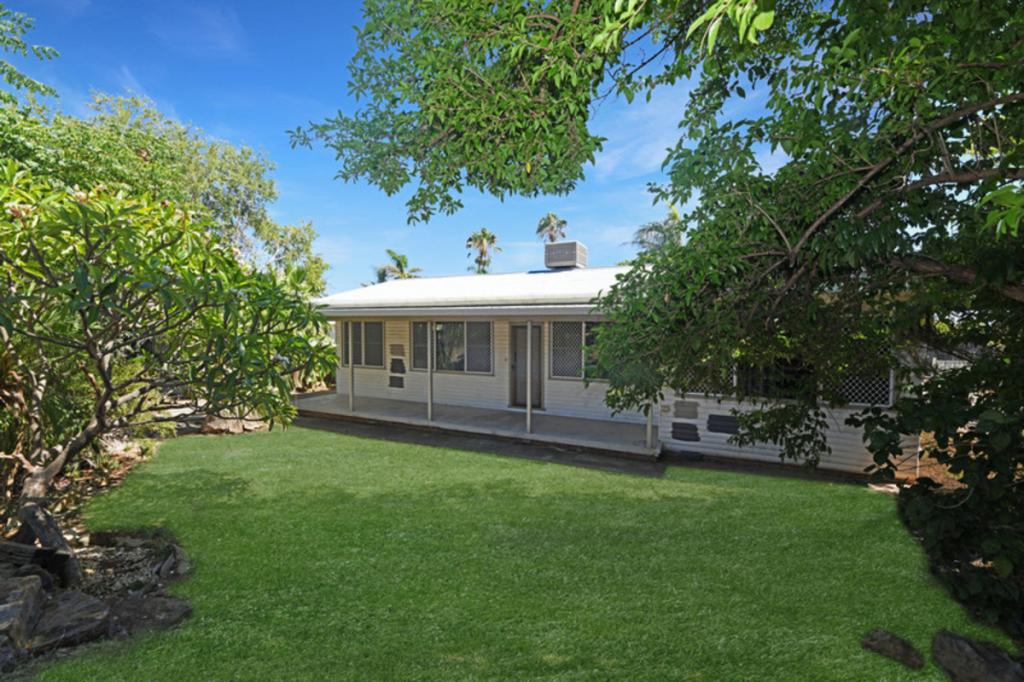 32 FAIRVIEW ST, GUNNEDAH, NSW 2380