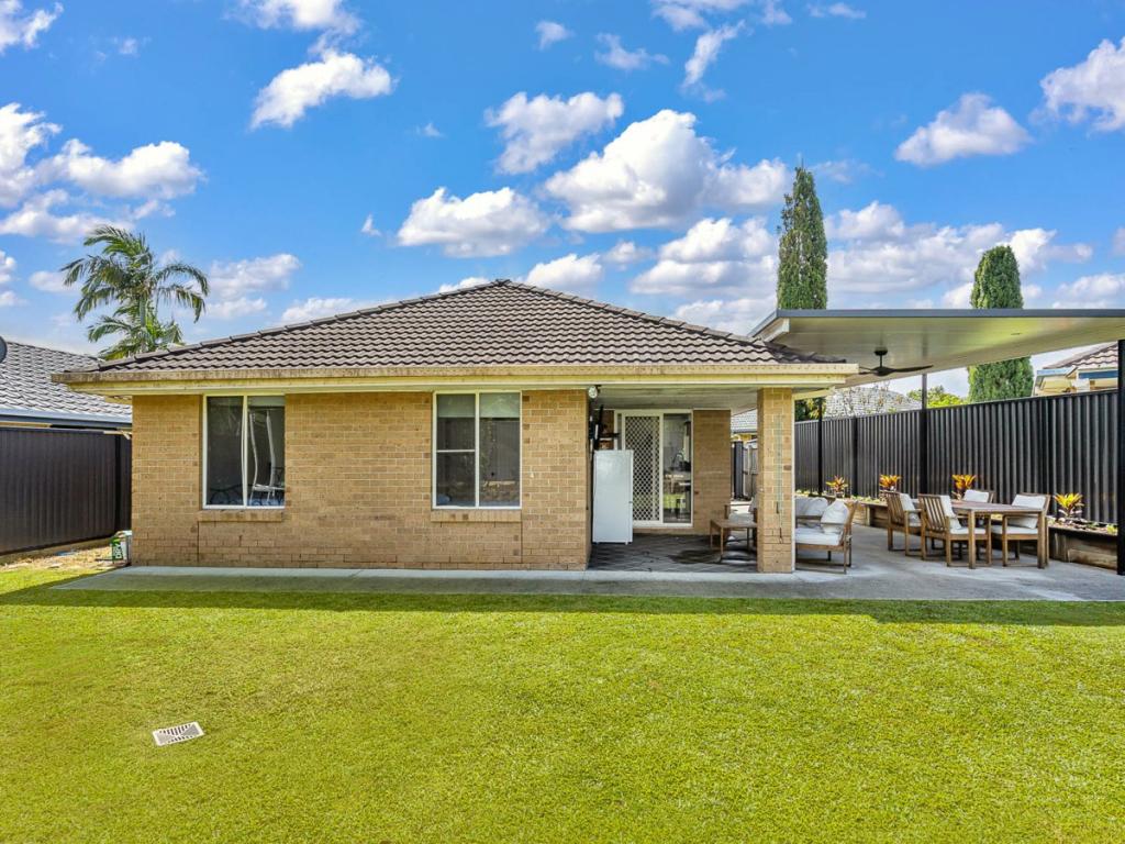 83 Oakdale Ave, Nerang, QLD 4211