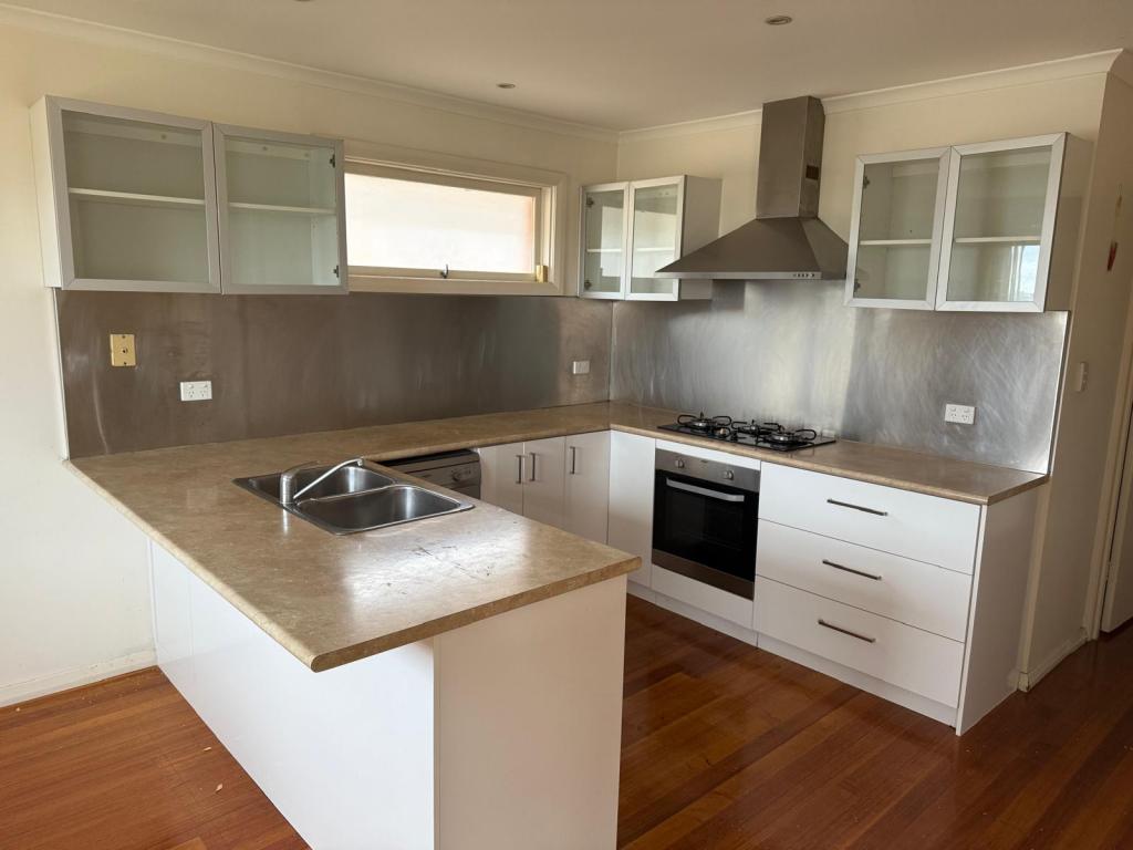 30 Prospect Rd, Bulleen, VIC 3105