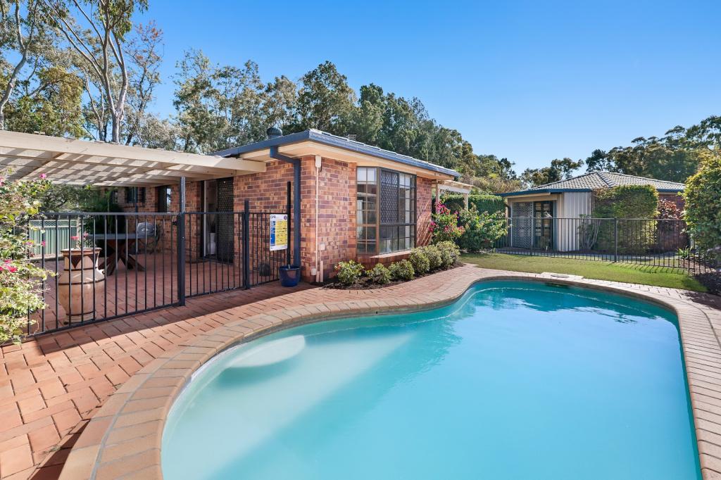 3/8 Woodgate Pl, Paradise Point, QLD 4216